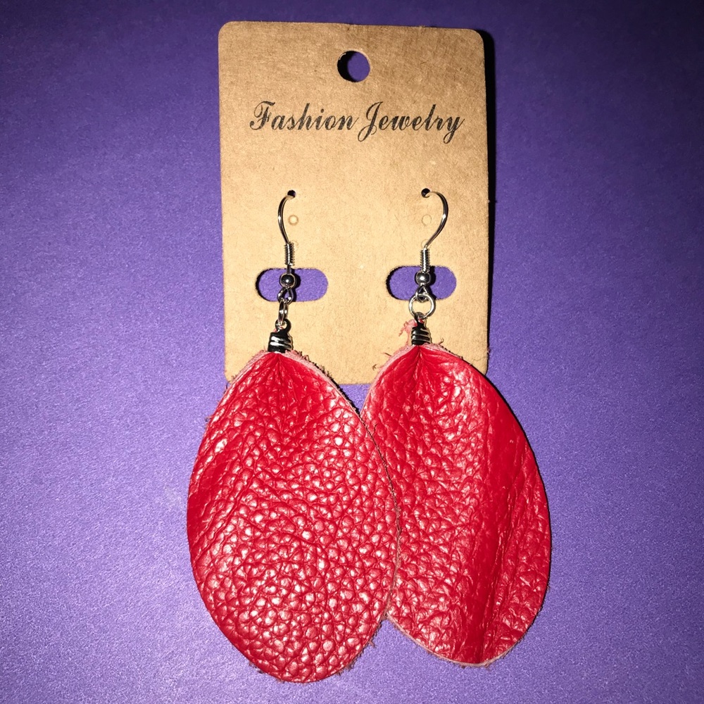 Brand New Red Teardrop Earrings Faux Leather 🎁